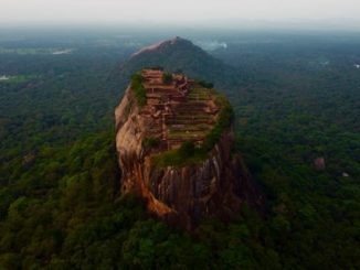 காண்போரை கவரும் சிகிரியா கட்டுரை